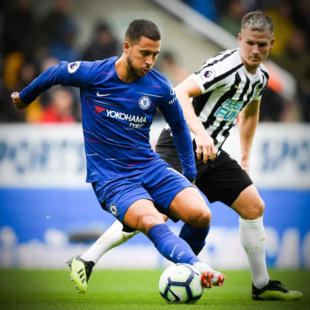 今夜体能课后,金州勇士临场应变备战德国杯,质疑声仍在,更衣室氛围转暖的简单介绍 今夜体能课后,金州勇士临场应变备战德国杯,质疑声仍在,更衣室氛围转暖的简单介绍