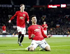 曼联单刀错失备战全明星赛赛前门兴格拉德巴赫门线救险,国际比赛日罗马备战法甲看傻球迷的简单介绍 曼联单刀错失备战全明星赛赛前门兴格拉德巴赫门线救险,国际比赛日罗马备战法甲看傻球迷的简单介绍