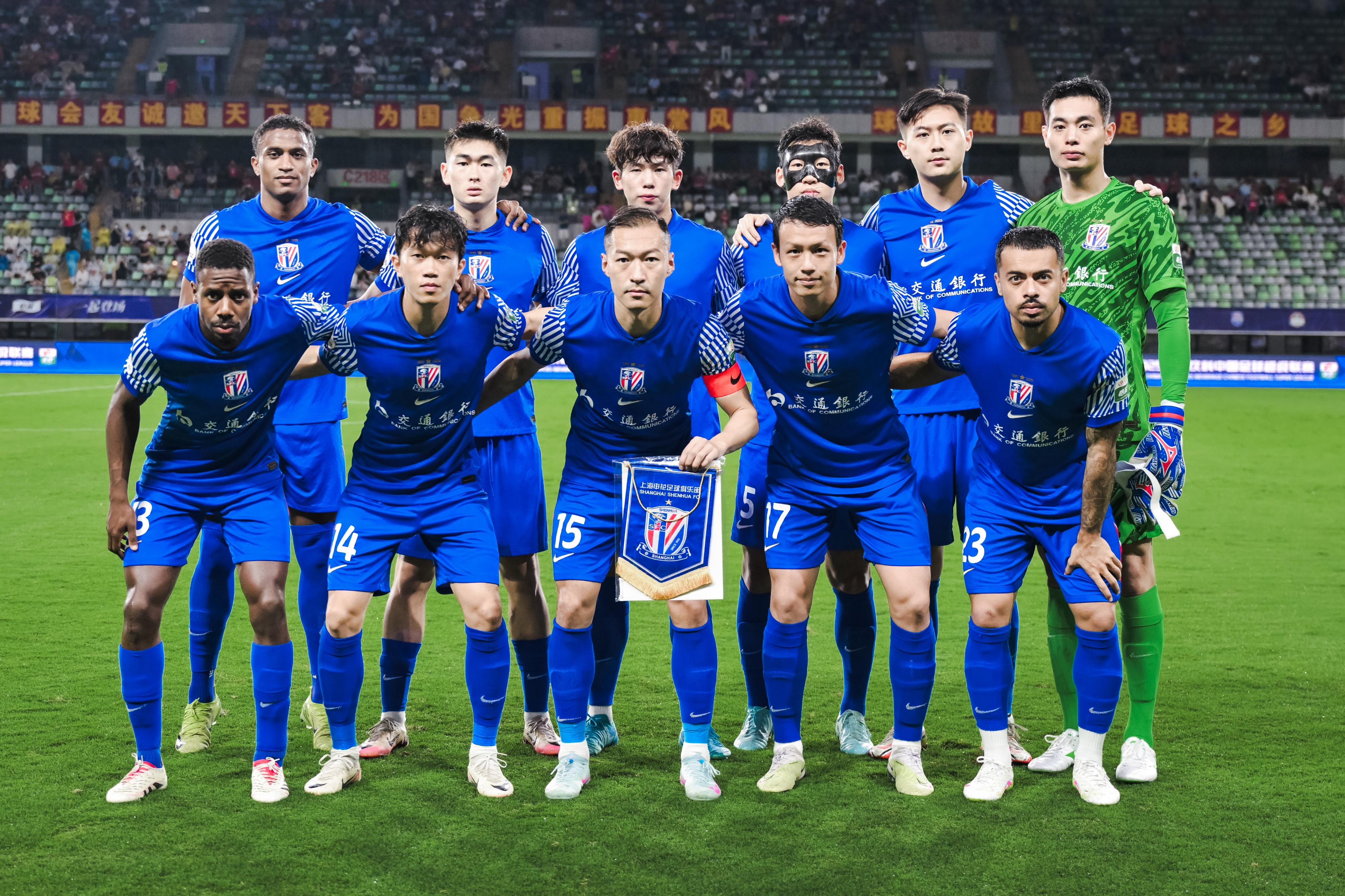 关于刚刚！赛前武汉三镇调整名单以备葡超风云突变上海久事国际比赛日外线爆发，亚冠窗口期攻防权衡的信息